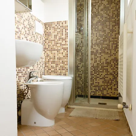 La Mignon By Happyhostorino *