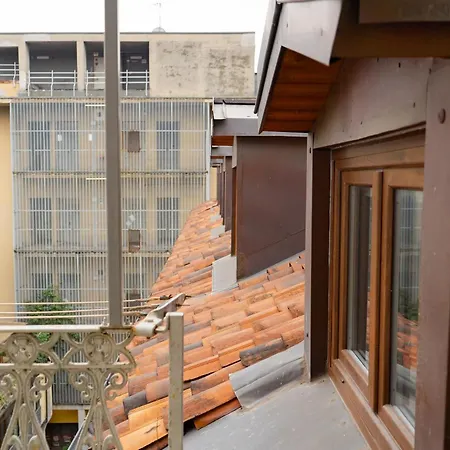 La Mignon By Happyhostorino * Turin