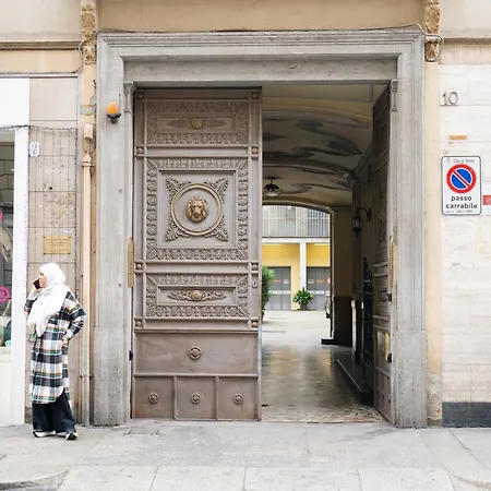 La Mignon By Happyhostorino * Turin